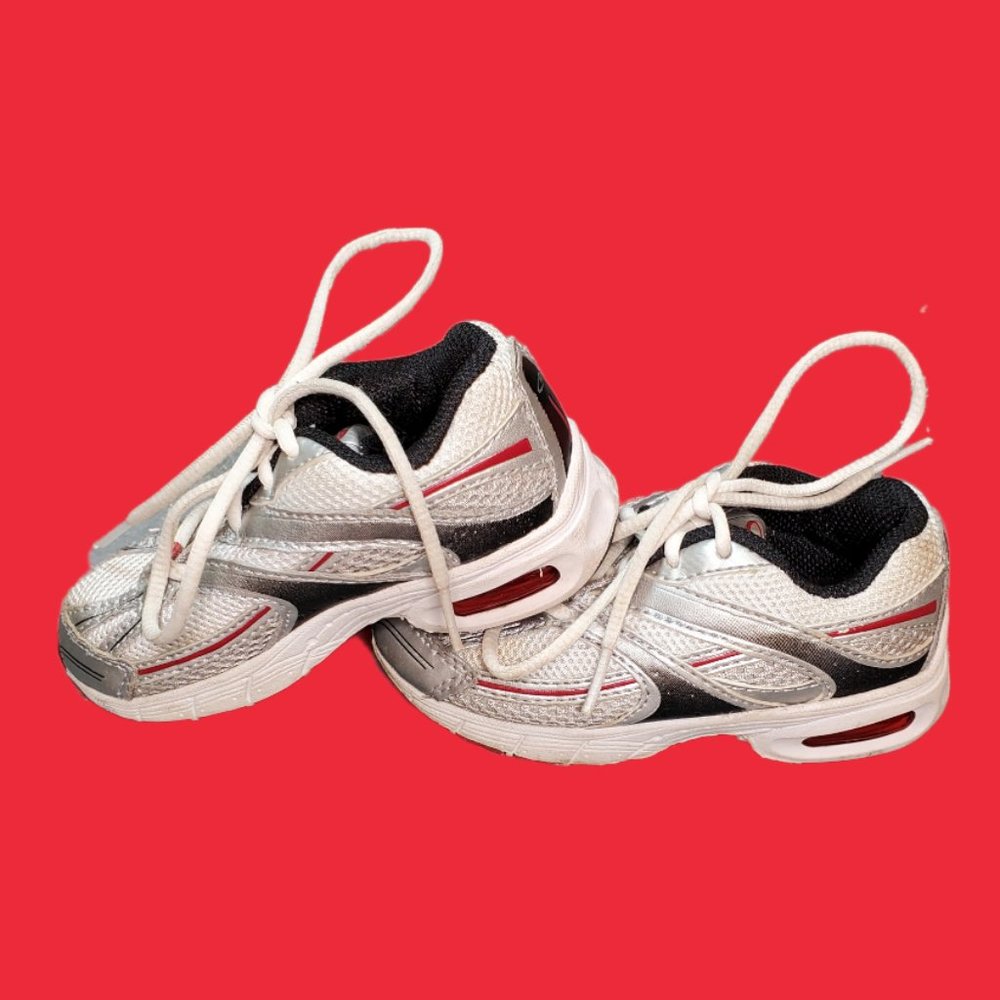 Champion Tennis Shoes with Long Laces